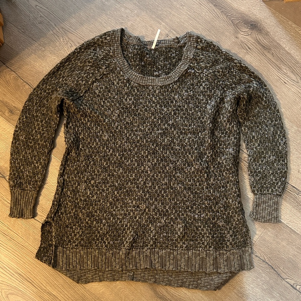 FREE PEOPLE JEEPSTER HONEYCOMB OVERSIZED SWEATER OLIVE GREEN SIZE SMALL